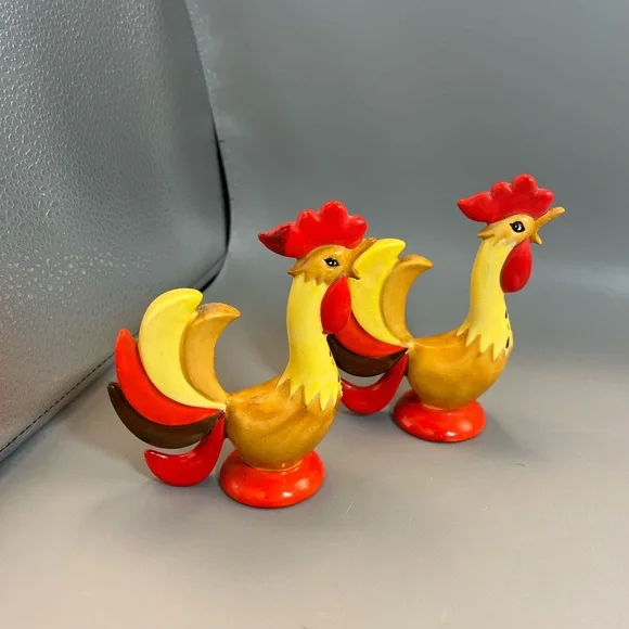 1960 Vintage Holt Howard Colorful Roosters Salt & Pepper Shakers W Stoppers - Picture 4 of 12